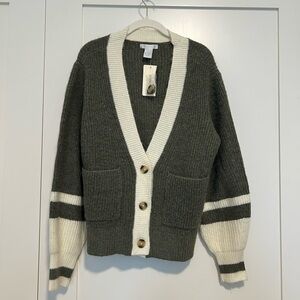 Evereve Olive and Cream Knit Cardigan